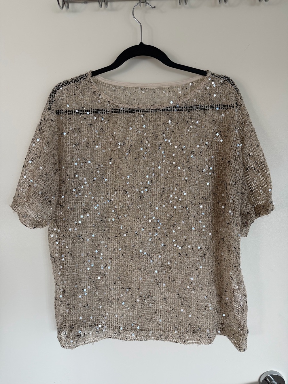 Sequin Beige Short-Sleeve Knit Top-M